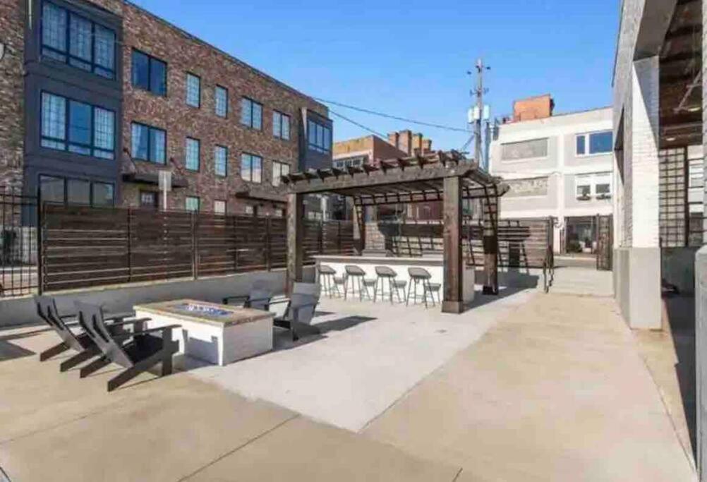 Swanky Atlanta Apartment Exterior foto